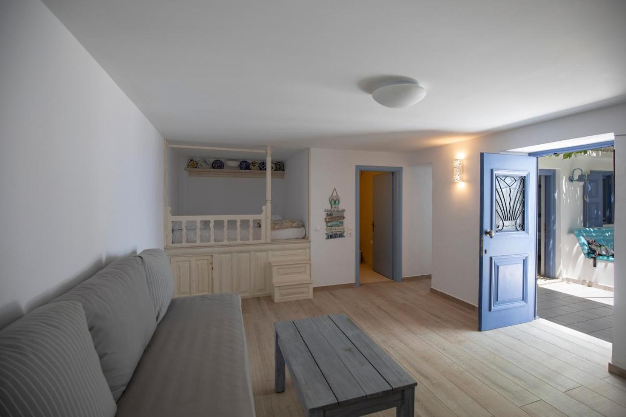 Thea Menetes Apartment Menetai ภายนอก รูปภาพ