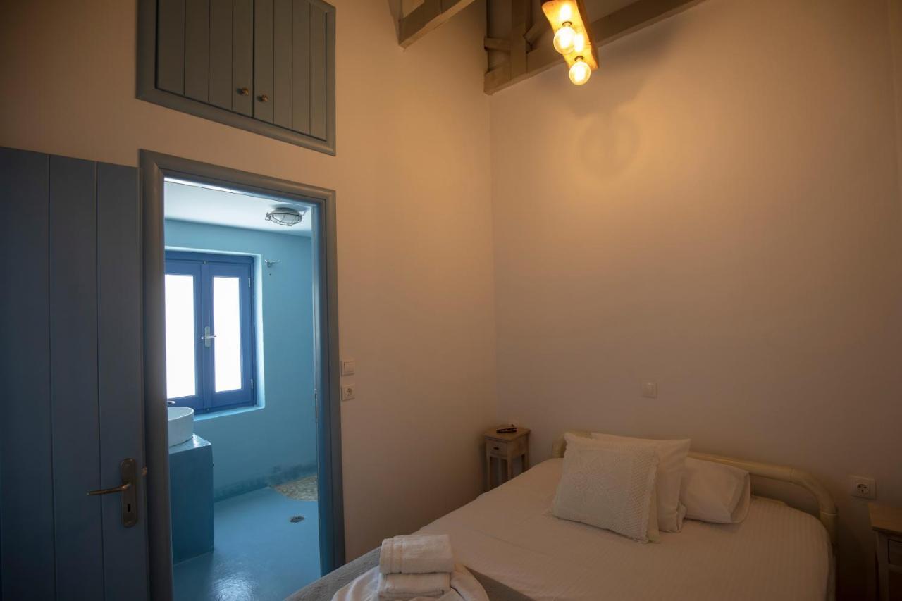 Thea Menetes Apartment Menetai ภายนอก รูปภาพ